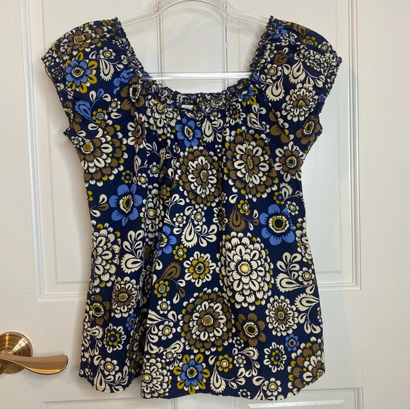 J. Crew Tops - J Crew Navy Blue/brown/white floral capped sleeve blouse top size small